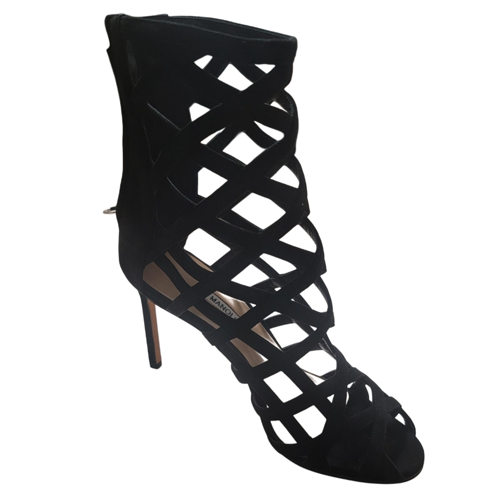 Manolo Blahnik Black Heels Timeless Elegance